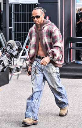 22nd August 2024; Circuit Zandvoort, Zandvoort, Holland, North Holland, Netherlands; Formula 1 Heineken Dutch Grand Prix 2024; Arrivals and Inspection Day; Lewis Hamilton (GBR) arrives at the circuit  ActionPlus12683878 GodfreyxPitt