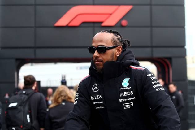22 08 2024, xsvx, Motorsport FIA Formula 1, Dutch Grand Prix 2024 emspor, v l Lewis Hamilton Mercedes AMG Petronas starting number 44 FIA REGULATIONS PROHIBIT ANY USE OF PHOTOGRAPHS as IMAGE SEQUENCES and or QUASI VIDEO Zandvoort