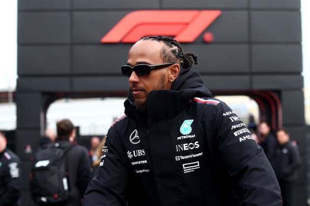 22 08 2024, xsvx, Motorsport FIA Formula 1, Dutch Grand Prix 2024 emspor, v l Lewis Hamilton Mercedes AMG Petronas starting number 44 FIA REGULATIONS PROHIBIT ANY USE OF PHOTOGRAPHS as IMAGE SEQUENCES and or QUASI VIDEO Zandvoort