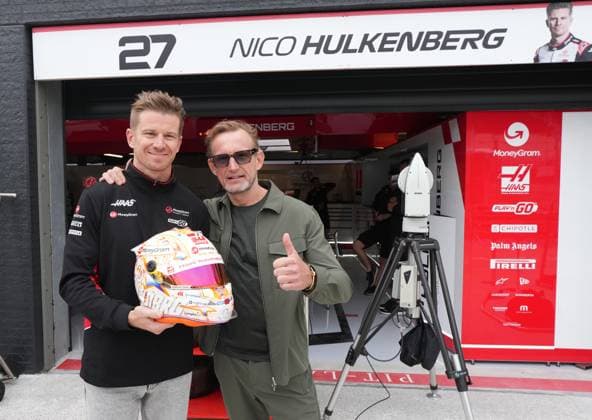 22 08 2024, Circuit Park Zandvoort, Zandvoort, FORMULA 1 HEINEKEN DUTCH GRAND PRIX 2024 , pictured Nico Hülkenberg DEU , Haas F1 Team with Prince Bernhard of the Netherlands , Nico Hülkenberg I am also pleased to be working with Prince Bernhard and his foundation @lymph co this weekend The foundation has been committed to improving research against lymphoma for years, research against lymphoma Great project that I am happy to support and will donate my current racing helmet to Bernhard and Lymph Co on Sunday They will auction it off at the track after the race Defodi 506 20240822 hbr 1319 Defodi-506