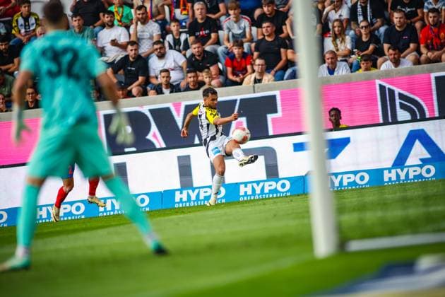 SOCCER - UEFA EL, LASK vs Bukarest LINZ,AUSTRIA,22.AUG.24 - SOCCER - UEFA Europa League, qualification, Linzer ASK vs FCSB Bukarest. Image shows Adil Taoui (LASK).  GEPAxpictures xManuelxBinder