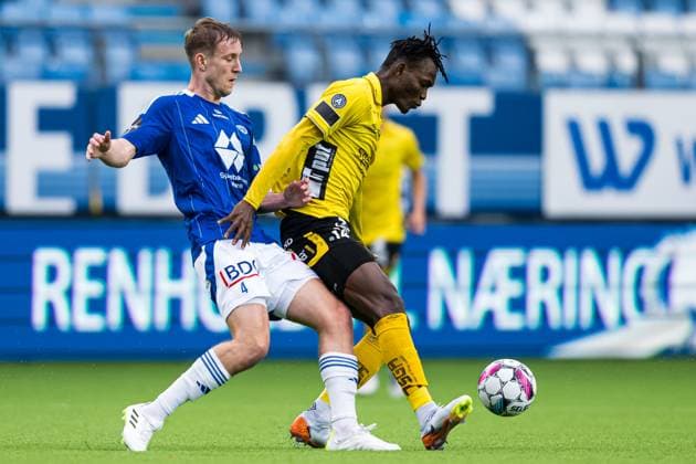240822 Valdemar Lund Jensen of Molde and Jalal Abdullai of Elfsborg during the UEFA Europa League play off match between Molde and Elfsborg on August 22, 2024 in Molde Photo Marius Simensen BILDBYRAN COP 238 bbeng elfsborg football fotball fotboll molde play off uefa europa league  Copyright: MARIUSxSIMENSEN BB240822BB154