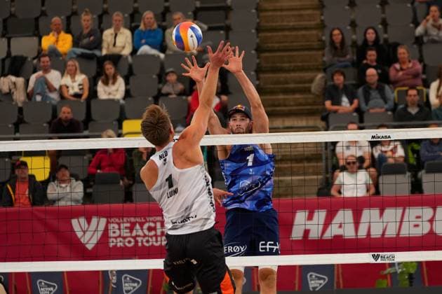 Hamburg, Germany, August 22th 2024: Anders Mol ( Norway ) Leon Luini ( Netherlands ) during the Elite 16 Beachvolleyball Tournament 2024 at Stadium Am Rothenbaum in Hamburg, GERMANY. (Julia Kneissl SPP) Copyright: xJuliaxKneisslx xSPPx spp-en-JuKnSp-JK_00354.jpeg