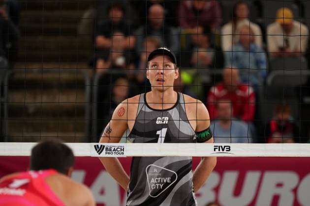 Hamburg, Germany, August 22th 2024: Nils Ehlers ( Germany ) during the Elite 16 Beachvolleyball Tournament 2024 at Stadium Am Rothenbaum in Hamburg, GERMANY. (Julia Kneissl SPP) Copyright: xJuliaxKneisslx xSPPx spp-en-JuKnSp-JK_01395.jpeg