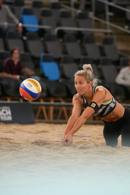Hamburg, Germany, August 22th 2024: Louisa Lippmann ( Germany ) during the Elite 16 Beachvolleyball Tournament 2024 at Stadium Am Rothenbaum in Hamburg, GERMANY. (Julia Kneissl SPP) Copyright: xJuliaxKneisslx xSPPx spp-en-JuKnSp-JK_09605.jpeg