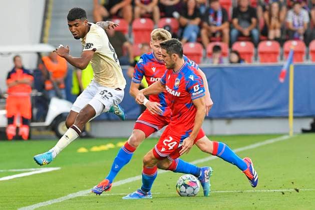 (L-R) Gerald Taylor of Heart, Pavel Sulc and Milan Havel of Plzen in action during the football European League 4th qualifying round opening match Viktoria Plzen vs Heart of Midlothian in Pilsen, Czech Republic, August 22, 2024. (CTKxPhoto MiroslavxChaloupka) CTKPhotoP2024082207376  CTKPhotoP2024082207376