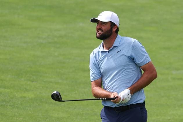 CASTLE ROCK, CO - AUGUST 22: Scottie Scheffler stares down his second shot on eight during the first round of the BMW Championship on August 22, 2024 at Castle Pines Golf Club in Castle Rock, CO. (Photo by Scott Winters Icon Sportswire) GOLF: AUG 22 PGA, Golf Herren FedExCup Playoffs - BMW Championship EDITORIAL USE ONLY Icon2408220319
