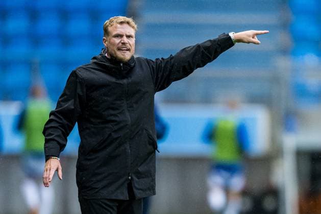 240822 Oscar Hiljemark, head coach of Elfsborg, during the UEFA Europa League play off match between Molde and Elfsborg on August 22, 2024 in Molde Photo Marius Simensen BILDBYRAN COP 238 bbeng elfsborg football fotball fotboll molde play off uefa europa league  Copyright: MARIUSxSIMENSEN BB240822BB235