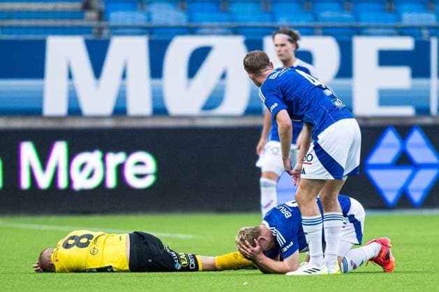 240822 Sebastian HolmÃ n of Elfsborg in pain during the UEFA Europa League play off match between Molde and Elfsborg on August 22, 2024 in Molde Photo Marius Simensen BILDBYRAN COP 238 bbeng elfsborg football fotball fotboll molde play off uefa europa league  Copyright: MARIUSxSIMENSEN BB240822BB276