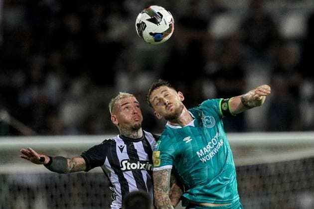 UEFA Europa League Play-off First Leg, Toumba Stadium, Thessaloniki, Greece 22 8 2024 PAOK vs Shamrock Rovers Shamrock Rovers Lee Grace Lee Grace competes in the air for the ball 22 8 2024  Copyright: x INPHO AleksandarxDjorovicx DSCL1264