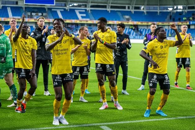 240822 Players of Elfsborg celebrates after the UEFA Europa League play off match between Molde and Elfsborg on August 22, 2024 in Molde Photo Marius Simensen BILDBYRAN COP 238 bbeng elfsborg football fotball fotboll jubel molde play off uefa europa league  Copyright: MARIUSxSIMENSEN BB240822BB315