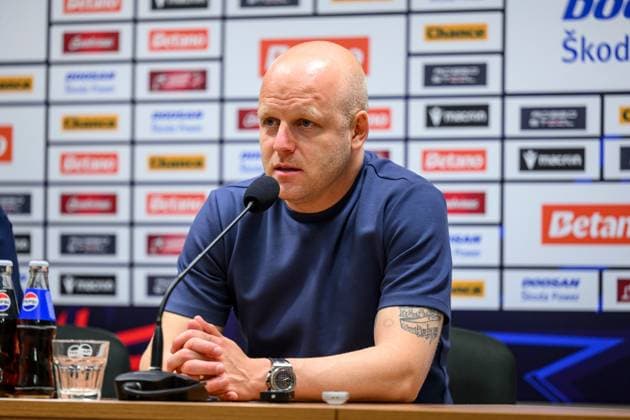 Viktoria Plzen v Heart of Midlothian Europa League 22 08 2024. Play Off Leg 1 of 2 Hearts head coach Steven Naismith speaks to the media after the UEFA Europa League play off first leg match between Viktoria Plzen and Heart of Midlothian at Doosan Arena, Plzen, Czech Republic on 22 August 2024. Plzen Doosan Arena Czech Republic Editorial use only , Copyright: xMalcolmxMackenzie HeartsxFCx PSI-20238-0035