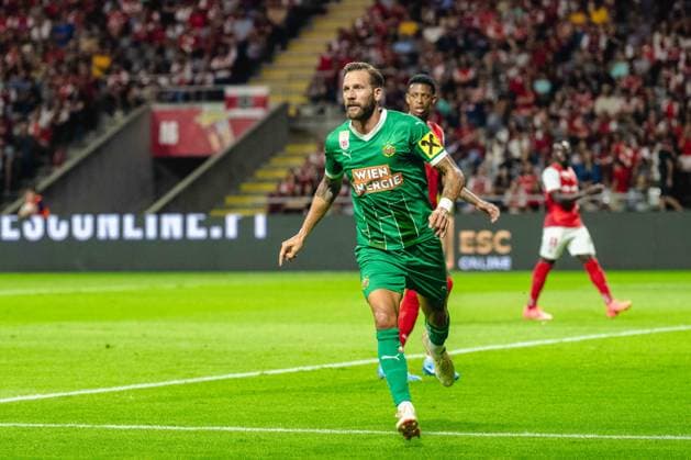 SOCCER - UEFA EL, Braga vs Rapid BRAGA,PORTUGAL,22.AUG.24 - SOCCER - UEFA Europa League, qualification, Sporting Club de Braga vs SK Rapid Wien. Image shows the rejoicing of Guido Burgstaller (Rapid).  GEPAxpictures xKevinxHackner
