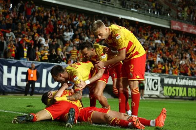 Sport Bilder des Tages BIALYSTOK 22.08.2024 IV RUNDA KWALIFIKACYJNA LIGA EUROPY SEZON 2024 25: JAGIELLONIA BIALYSTOK - AJAX AMSTERDAM --- UEFA EUROPE LEAGUE PLAY-OFF FOURTH QUALIFYING ROUND GAME: JAGIELLONIA BIALYSTOK - AJAX AMSTERDAM ADRIAN DIEGUEZ GOL BRAMKA GOAL JAGIELLONIA BIALYSTOK RADOSC CELEBRATION FOT. JAROSLAW OLSZEWSKI FOTOPYK NEWSPIX.PL --- Newspix.pl  JOL240822003