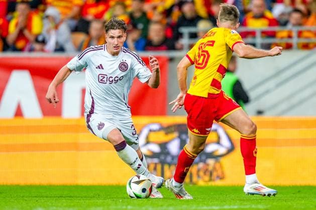 BIALYSTOK, 22-08-2024, Bialystok City Stadium, football, UEFA Europa League Play Offs, season 2024 2025, Jagiellonia Bialystok - Ajax. Ajax player Mika Godts Jagiellonia Bialystok - Ajax  x26089422x Copyright: