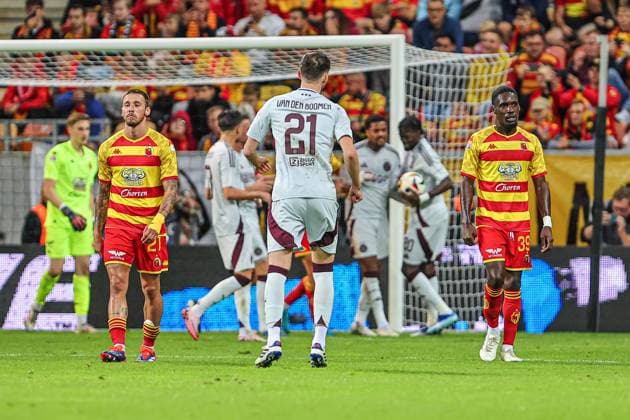 22.08.2024 BIALYSTOK (POLAND) PILKA NOZNA (FOOTBALL) ELIMINACJE LIGI EUROPY UEFA SEZON 2024 2025 (UEFA EUROPA LEAGUE PLAY-OFF) - 1. MECZ (GAME) JAGIELLONIA BIALYSTOK - AFC AJAX NZ DARKO CHURLINOV AURELIEN NGUIAMBA FOTO KAMIL SWIRYDOWICZ CYFRASPORT NEWSPIX.PL --- Newspix.pl  240822CSKS040