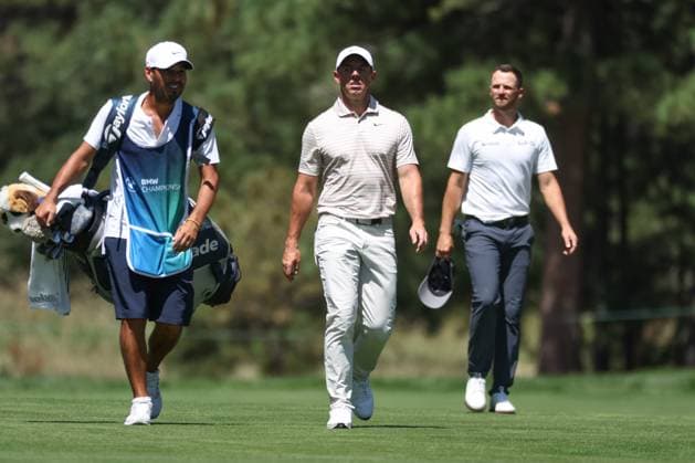 CASTLE ROCK, CO - AUGUST 22: Rory McElroy walks down 10 fairway during the first round of the BMW Championship on August 22, 2024 at Castle Pines Golf Club in Castle Rock, CO. (Photo by Scott Winters Icon Sportswire) GOLF: AUG 22 PGA, Golf Herren FedExCup Playoffs - BMW Championship EDITORIAL USE ONLY Icon2408220887