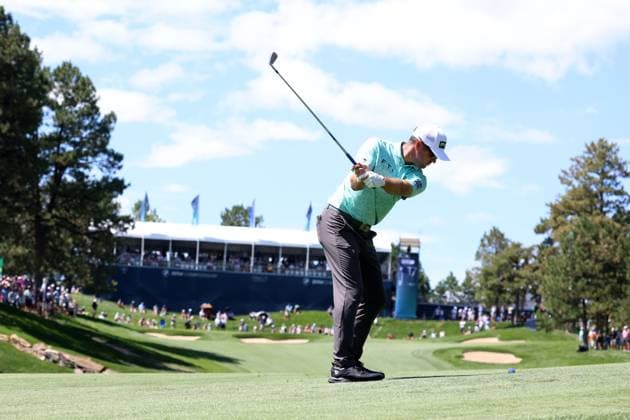 CASTLE ROCK, CO - AUGUST 22: PGA, Golf Herren golfer Corey Conners plays his second shot on the 17th hole during the first round of the PGA FedExCup BMW Championship on August 22nd, 2024, at Castle Pines Golf Club in Castle Rock, Colorado. (Photo by Brian Spurlock Icon Sportswire) GOLF: AUG 22 PGA FedExCup Playoffs - BMW Championship EDITORIAL USE ONLY Icon24082271