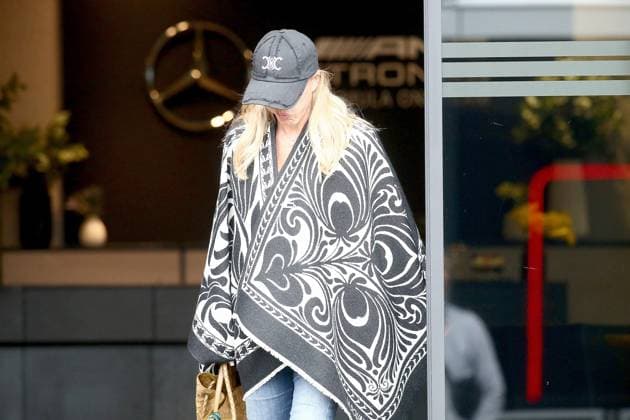 22 08 2024, xsvx, Motorsport FIA Formula 1, Dutch Grand Prix 2024 emspor, v l Corinna Schumacher, mother of reserve driver Mick Schumacher Mercedes AMG Petronas FIA REGULATIONS PROHIBIT ANY USE OF PHOTOGRAPHS as IMAGE SEQUENCES and or QUASI VIDEO Zandvoort