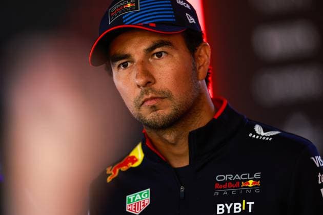 PEREZ Sergio (mex), Red Bull Racing RB20, portrait during the Formula 1 Heineken Dutch Grand Prix 2024, 15th round of the 2024 Formula One World Championship, WM, Weltmeisterschaft from August 23 to 25, 2024 on the Circuit Zandvoort, in Zandvoort, Netherlands - F1 - DUTCH GRAND PRIX 2024 DPPI Panoramic  F12024GP15NED_JK496663