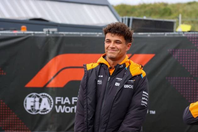 August 23, 2024, Zandvoort, Monte Carlo, Netherlands: LANDO NORRIS of Mclaren Racing arriving to the Formula One paddock Friday for practice at the 2024 Dutch Grand Prix Zandvoort Netherlands - ZUMAk187 20240823_zsp_k187_005 Copyright: xAlexisxKahnx