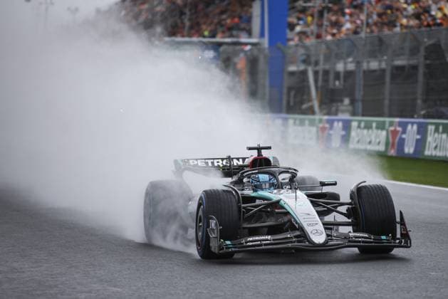 63 RUSSELL George (gbr), Mercedes AMG F1 Team W15, action during the Formula 1 Heineken Dutch Grand Prix 2024, 15th round of the 2024 Formula One World Championship, WM, Weltmeisterschaft from August 23 to 25, 2024 on the Circuit Zandvoort, in Zandvoort, Netherlands - F1 - DUTCH GRAND PRIX 2024 DPPI Panoramic  240823_R15_OLANDA_DP_XB5_0234_
