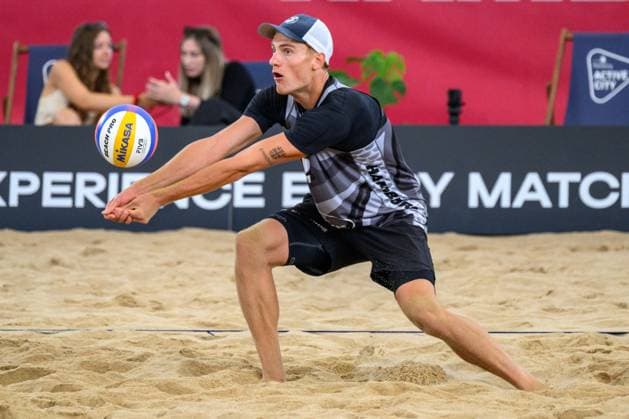 Beach Pro Tour Elite 16 Hamburg, 23 08 2024 Maximilian Max Just Beach Pro Tour Elite 16, Hamburg, Stadion Am Rothenbaum on 23 08 2024 Copyright: xBEAUTIFULxSPORTS PeterxWeberx