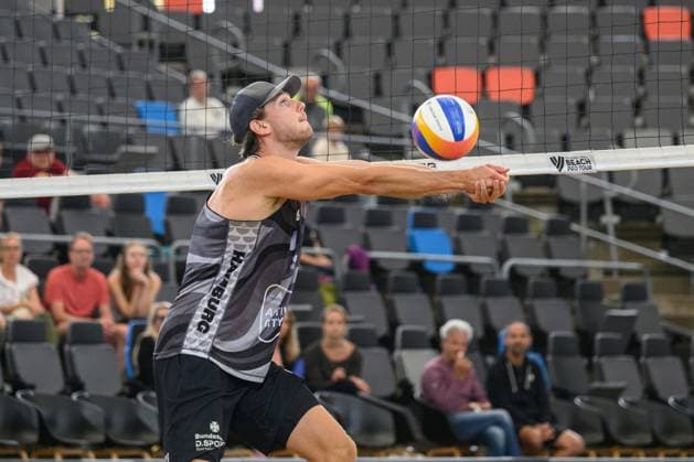 Beach Pro Tour Elite 16 Hamburg, 23 08 2024 Paul Henning Beach Pro Tour Elite 16, Hamburg, Stadion Am Rothenbaum on 23 08 2024 Copyright: xBEAUTIFULxSPORTS PeterxWeberx