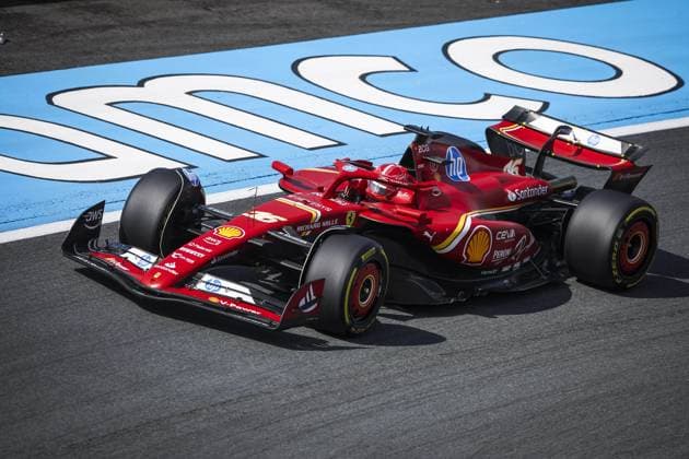 16 LECLERC Charles (mco), Scuderia Ferrari SF-24, action during the Formula 1 Heineken Dutch Grand Prix 2024, 15th round of the 2024 Formula One World Championship, WM, Weltmeisterschaft from August 23 to 25, 2024 on the Circuit Zandvoort, in Zandvoort, Netherlands - F1 - DUTCH GRAND PRIX 2024 DPPI Panoramic  240823_R15_OLANDA_DP_XB3_3068_