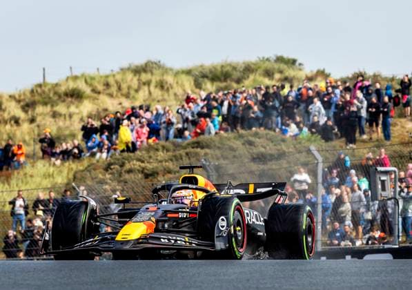 Sport Bilder des Tages ZANDVOORT - Max Verstappen (Red Bull Racing) in action during the 1st free practice in the run-up to the F1 Grand Prix of the Netherlands at the Circuit of Zandvoort. ANP REMKO DE WAAL xVIxANPxSportx xxANPxIVx 506552952 originalFilename: 506552952.jpg