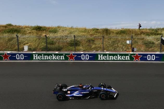 F1 Grand Prix Of The Netherlands 2024 Practice 1 Alexander Albon of Williams during first practice ahead of the Formula 1 Grand Prix of The Netherlands at Circuit Zandvoort in Zandvoort, Netherlands on August 23, 2024. Zandvoort Netherlands  Copyright: xJakubxPorzyckix originalFilename:porzycki-f1grandp240823_np9lV.jpg