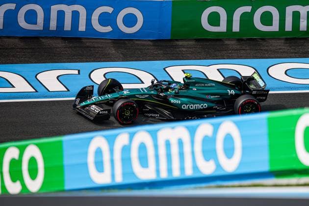 14 ALONSO Fernando (spa), Aston Martin F1 Team AMR24, action during the Formula 1 Heineken Dutch Grand Prix 2024, 15th round of the 2024 Formula One World Championship, WM, Weltmeisterschaft from August 23 to 25, 2024 on the Circuit Zandvoort, in Zandvoort, Netherlands - F1 - DUTCH GRAND PRIX 2024 DPPI Panoramic  240823_R15_OLANDA_DP_XB3_2760_1