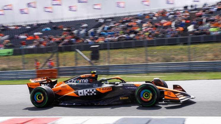 Lando Norris of Great Britain and McLaren F1 Team during practice ahead of the F1 Grand Prix of Netherlands at Circuit Park Zandvoort on August 23, 2024 in Zandvoort, Netherlands Defodi 704 MTB20240823F1ZandvDag2VrijeTr352877 Defodi-704