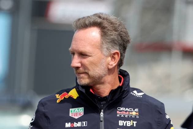23 08 2024, xsvx, Motorsport FIA Formula 1, Dutch Grand Prix 2024 emspor, v l Team Principal Christian Horner Oracle Red Bull Racing FIA REGULATIONS PROHIBIT ANY USE OF PHOTOGRAPHS as IMAGE SEQUENCES and or QUASI VIDEO Zandvoort
