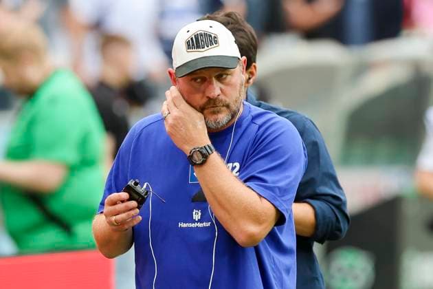 Coach Steffen Baumgart Hamburger SV looks on, 2 Bundesliga, Hannover 96 vs Hamburger SV, Heinz von Heiden Arena on August 23, 2024 in Hanover, Germany Photo by Marco Steinbrenner DeFodi Images Coach Steffen Baumgart Hamburger SV looks on, 2 Bundesliga, Hannover 96 vs Hamburger SV, Heinz von Heiden Arena, August 23, 2024 in Hanover, Germany Photo by Marco Steinbrenner DeFodi Images DFB DFL REGULATIONS PROHIBIT ANY USE OF PHOTOGRAPHS AS IMAGE SEQUENCES AND OR QUASI VIDEO Defodi 700 han hsv 20240823 002 Defodi-700 DFB DFL REGULATIONS PROHIBIT ANY USE OF PHOTOGRAPHS AS IMAGE SEQUENCES AND OR QUASI-VIDEO.