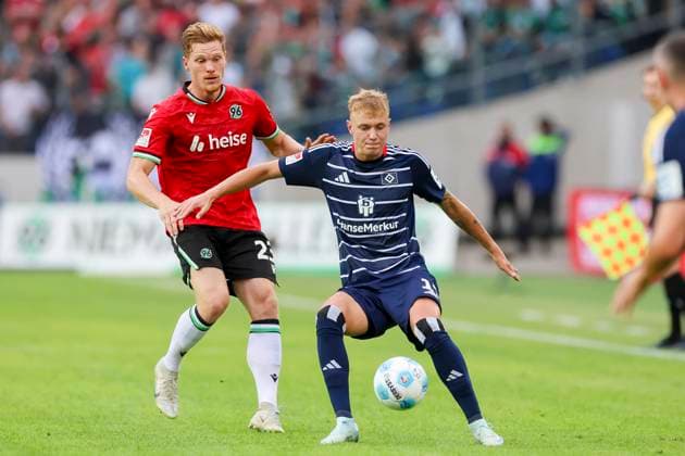Marcel Halstenberg Hannover 96 and Adam Karabec Hamburger SV battle for the ball, 2 Bundesliga, Hannover 96 vs Hamburger SV, Heinz von Heiden Arena, August 23, 2024 in Hanover, Germany Photo by Marco Steinbrenner DeFodi Images Marcel Halstenberg Hannover 96 and Adam Karabec Hamburger SV battle for the ball, 2 Bundesliga, Hannover 96 vs Hamburger SV, Heinz von Heiden Arena, August 23, 2024 in Hanover, Germany Photo by Marco Steinbrenner DeFodi Images DFB DFL REGULATIONS PROHIBIT ANY USE OF PHOTOGRAPHS AS IMAGE SEQUENCES AND OR QUASI VIDEO Defodi 700 han hsv 20240823 024 Defodi-700 DFB DFL REGULATIONS PROHIBIT ANY USE OF PHOTOGRAPHS AS IMAGE SEQUENCES AND OR QUASI-VIDEO.