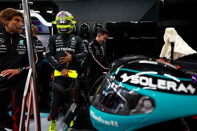 44 Lewis Hamilton GBR, Mercedes AMG Petronas F1 Team , F1 Grand Prix of the Netherlands at Circuit Zandvoort on August 23, 2024 in Zandvoort, Netherlands Photo by HOCH ZWEI Zandvoort Netherlands