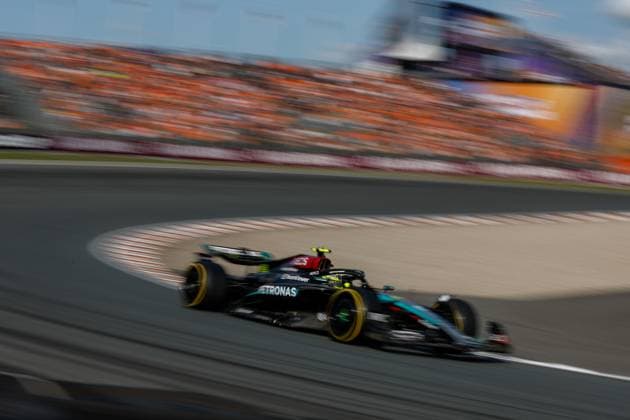 44 Lewis Hamilton GBR, Mercedes AMG Petronas F1 Team , F1 Grand Prix of the Netherlands at Circuit Zandvoort on August 23, 2024 in Zandvoort, Netherlands Photo by HOCH ZWEI Zandvoort Netherlands