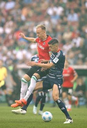 Photo Dennis Hadzikadunic vs Havard Nielsen H 96 Soccer 2 Bundesliga on Fri 23 08 2024 Hannover 96 Hamburger SV