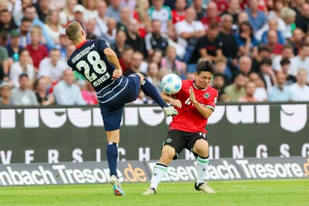 Miro Muheim Hamburger SV and Hyunju Lee Hannover 96 battle for the ball, 2 Bundesliga, Hannover 96 vs Hamburger SV, Heinz von Heiden Arena, August 23, 2024 in Hanover, Germany Photo by Marco Steinbrenner DeFodi Images Miro Muheim Hamburger SV and Hyunju Lee Hannover 96 battle for the ball, 2 Bundesliga, Hannover 96 vs Hamburger SV, Heinz von Heiden Arena, August 23, 2024 in Hanover, Germany Photo by Marco Steinbrenner DeFodi Images DFB DFL REGULATIONS PROHIBIT ANY USE OF PHOTOGRAPHS AS IMAGE SEQUENCES AND OR QUASI VIDEO Defodi 700 han hsv 20240823 045 Defodi-700 DFB DFL REGULATIONS PROHIBIT ANY USE OF PHOTOGRAPHS AS IMAGE SEQUENCES AND OR QUASI-VIDEO.