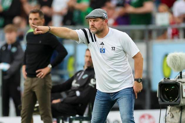 Coach Steffen Baumgart Hamburger SV gestures, 2 Bundesliga, Hannover 96 vs Hamburger SV, Heinz von Heiden Arena on August 23, 2024 in Hanover, Germany Photo by Marco Steinbrenner DeFodi Images Coach Steffen Baumgart Hamburger SV gestures, 2 Bundesliga, Hannover 96 vs Hamburger SV, Heinz von Heiden Arena, August 23, 2024 in Hanover, Germany Photo by Marco Steinbrenner DeFodi Images DFB DFL REGULATIONS PROHIBIT ANY USE OF PHOTOGRAPHS AS IMAGE SEQUENCES AND OR QUASI VIDEO Defodi 700 han hsv 20240823 071 Defodi-700 DFB DFL REGULATIONS PROHIBIT ANY USE OF PHOTOGRAPHS AS IMAGE SEQUENCES AND OR QUASI-VIDEO.