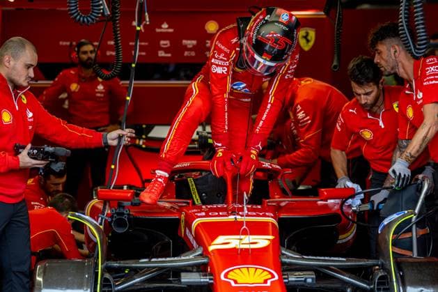 ZANDVOORT, NETHERLANDS: Carlos Sainz, racing for the Ferrari team during the 2024 Formula 1 Dutch Grand Prix at the Circuit Zandvoort in Zandvoort, Netherlands
