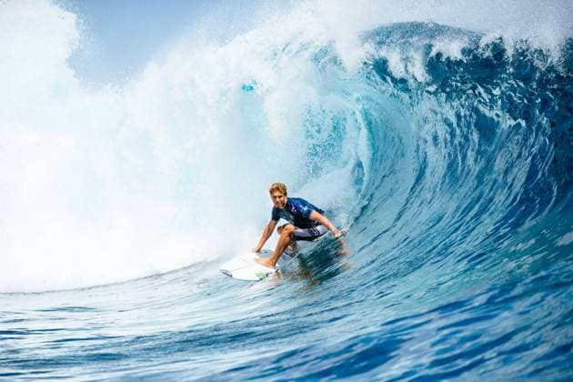Sport Themen der Woche KW34 Sport Bilder des Tages SURFING FIJI PRO, A supplied image obtained on Saturday, August 24, 2024, of Ethan Ewing of Australia surfs in Heat 8 of the Round of 16 at the Corona Fiji Pro on August 23, 2024 at Cloudbreak, Fiji. Ethan Ewing has joined Molly Picklum and Jack Robinson in qualifying for the WSL Finals. ( NO ARCHIVING, EDITORIAL USE ONLY, NO USE IN BOOKS WITHOUT CONSENT TAVARUA FIJI CLOUDBREAK  Copyright: xSUPPLIEDx 20240824151677483747
