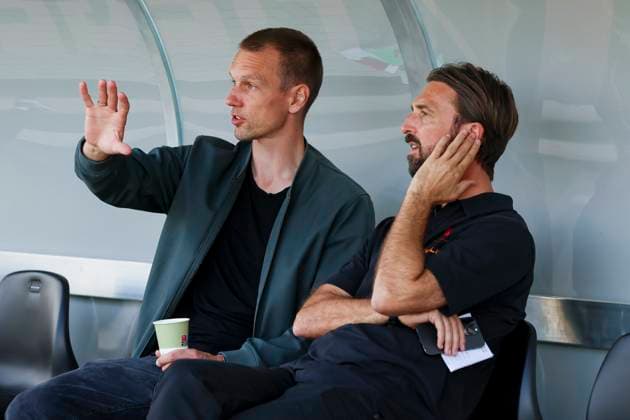Managing Director Sport Ole Kittner SC Preussen Muenster and Managing Director Thomas Hengen 1 FC Kaiserslautern talk together, 2 Bundesliga, Preußen Münster vs 1 FC Kaiserslautern, Preußenstadion on August 24, 2024 in Münster, Germany Photo by Marco Steinbrenner DeFodi Images Managing Director Sport Ole Kittner SC Preussen Muenster and Managing Director Thomas Hengen 1 FC Kaiserslautern talk together, 2 Bundesliga, Preußen Münster vs 1 FC Kaiserslautern, Preußenstadion, August 24, 2024 in Münster, Germany Photo by Marco Steinbrenner DeFodi Images DFB DFL REGULATIONS PROHIBIT ANY USE OF PHOTOGRAPHS AS IMAGE SEQUENCES AND OR QUASI VIDEO Defodi 700 scp fcK 20240824 019 Defodi-700 DFB DFL REGULATIONS PROHIBIT ANY USE OF PHOTOGRAPHS AS IMAGE SEQUENCES AND OR QUASI-VIDEO.