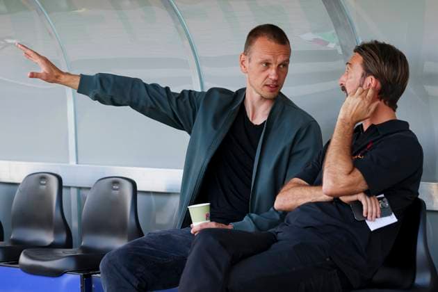Managing Director Sport Ole Kittner SC Preussen Muenster and Managing Director Thomas Hengen 1 FC Kaiserslautern talk together, 2 Bundesliga, Preußen Münster vs 1 FC Kaiserslautern, Preußenstadion on August 24, 2024 in Münster, Germany Photo by Marco Steinbrenner DeFodi Images Managing Director Sport Ole Kittner SC Preussen Muenster and Managing Director Thomas Hengen 1 FC Kaiserslautern talk together, 2 Bundesliga, Preußen Münster vs 1 FC Kaiserslautern, Preußenstadion, August 24, 2024 in Münster, Germany Photo by Marco Steinbrenner DeFodi Images DFB DFL REGULATIONS PROHIBIT ANY USE OF PHOTOGRAPHS AS IMAGE SEQUENCES AND OR QUASI VIDEO Defodi 700 scp fcK 20240824 020 Defodi-700 DFB DFL REGULATIONS PROHIBIT ANY USE OF PHOTOGRAPHS AS IMAGE SEQUENCES AND OR QUASI-VIDEO.