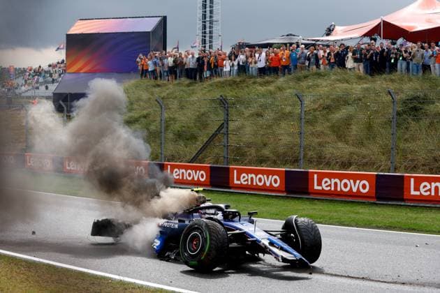 2 Logan Sargeant USA, Williams Racing after his crash, F1 Grand Prix of the Netherlands at Circuit Zandvoort on August 24, 2024 in Zandvoort, Netherlands Photo by HOCH ZWEI Zandvoort Netherlands