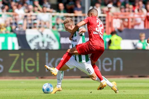 Joshua Mees SC Preussen Muenster and Jan Gyamerah 1 FC Kaiserslautern battle for the ball, 2 Bundesliga, Preußen Münster vs 1 FC Kaiserslautern, Preußenstadion, August 24, 2024 in Münster, Germany Photo by Marco Steinbrenner DeFodi Images Joshua Mees SC Preussen Muenster and Jan Gyamerah 1 FC Kaiserslautern battle for the ball, 2 Bundesliga, Preußen Münster vs 1 FC Kaiserslautern, Preußenstadion, August 24, 2024 in Münster, Germany Photo by Marco Steinbrenner DeFodi Images DFB DFL REGULATIONS PROHIBIT ANY USE OF PHOTOGRAPHS AS IMAGE SEQUENCES AND OR QUASI VIDEO Defodi 700 scp fcK 20240824 030 Defodi-700 DFB DFL REGULATIONS PROHIBIT ANY USE OF PHOTOGRAPHS AS IMAGE SEQUENCES AND OR QUASI-VIDEO.