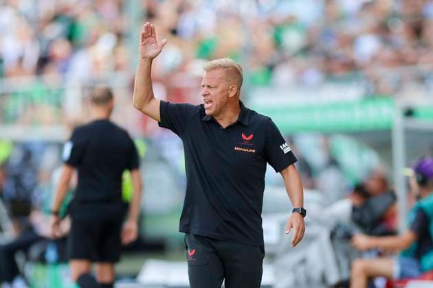 Coach Markus Anfang 1 FC Kaiserslautern gestures, 2 Bundesliga, Preußen Münster vs 1 FC Kaiserslautern, Preußenstadion on August 24, 2024 in Münster, Germany Photo by Marco Steinbrenner DeFodi Images Coach Markus Anfang 1 FC Kaiserslautern gestures, 2 Bundesliga, Preußen Münster vs 1 FC Kaiserslautern, Preußenstadion, August 24, 2024 in Münster, Germany Photo by Marco Steinbrenner DeFodi Images DFB DFL REGULATIONS PROHIBIT ANY USE OF PHOTOGRAPHS AS IMAGE SEQUENCES AND OR QUASI VIDEO Defodi 700 scp fcK 20240824 031 Defodi-700 DFB DFL REGULATIONS PROHIBIT ANY USE OF PHOTOGRAPHS AS IMAGE SEQUENCES AND OR QUASI-VIDEO.