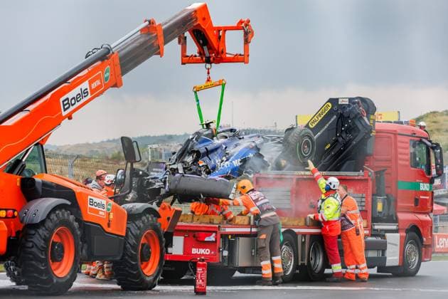 the remains of the Mercedes of Logan Sargeant USA, Williams Racing after his heavy crash in the rain, 24 08 2024, Zandvoort Netherlands , Motorsport, Formula 1, Dutch Grand Prix 2024 xprx
