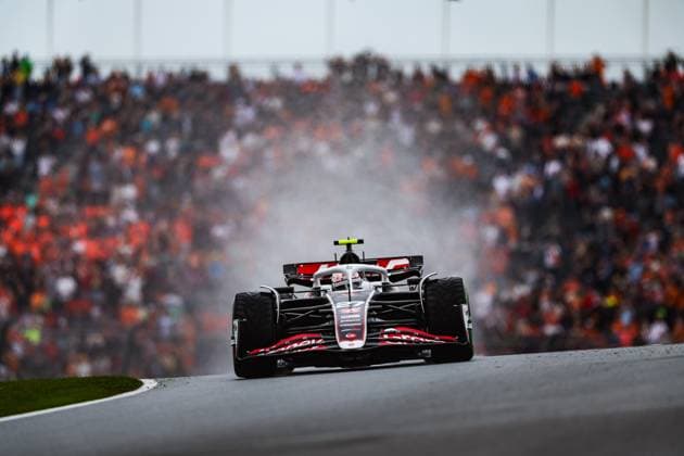 27 HULKENBERG Nico (ger), Haas F1 Team VF-24 Ferrari, action during the Formula 1 Heineken Dutch Grand Prix 2024, 15th round of the 2024 Formula One World Championship, WM, Weltmeisterschaft from August 23 to 25, 2024 on the Circuit Zandvoort, in Zandvoort, Netherlands - F1 - DUTCH GRAND PRIX 2024 DPPI Panoramic  240824_R15_OLANDA_DP_FG0O9387
